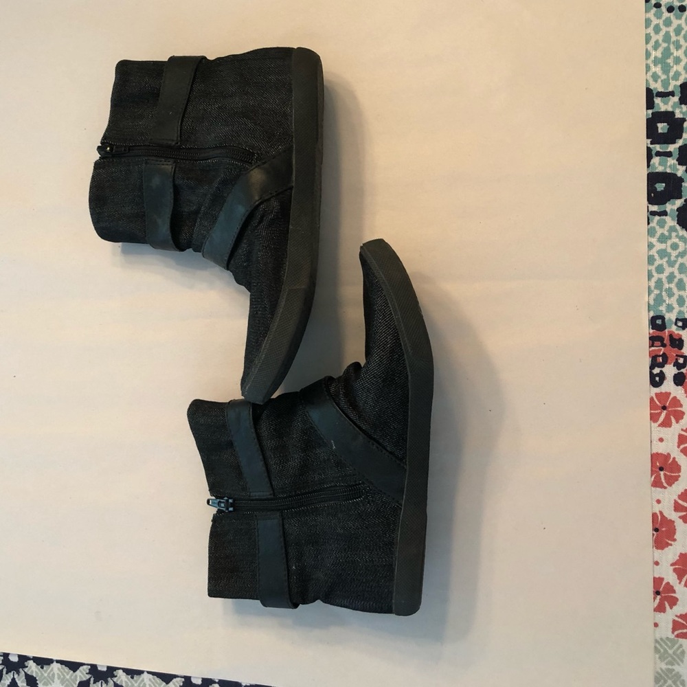 Booties - Picture 2 of 6